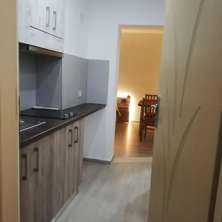 Evoo Liceu Тирана