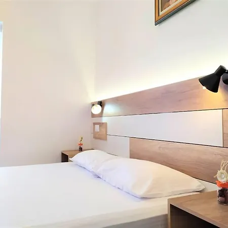 Apartman Evoo Liceu Tirana