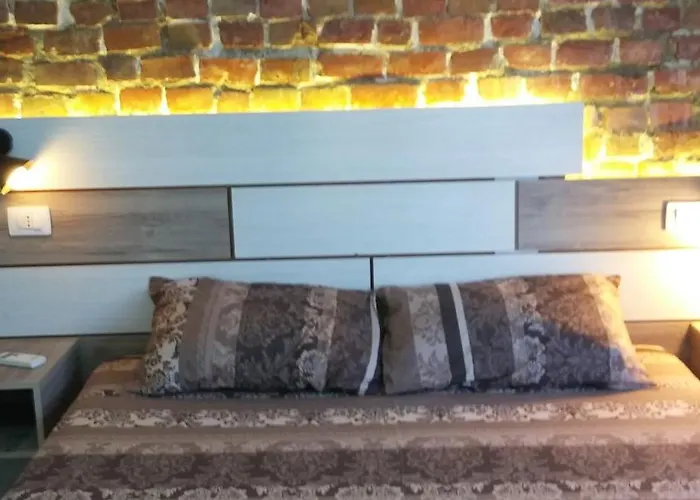 Evoo Liceu Apartamento Tirana